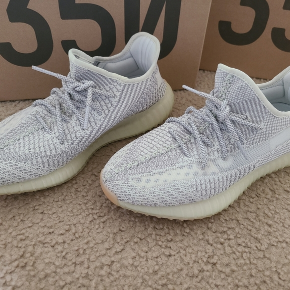 Yezzys 350 - Picture 3 of 7